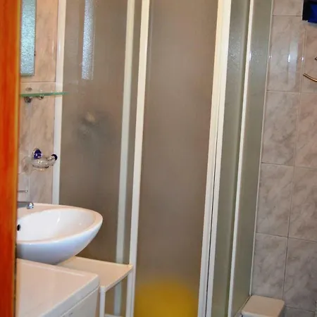 Miljana Apartman Supetar